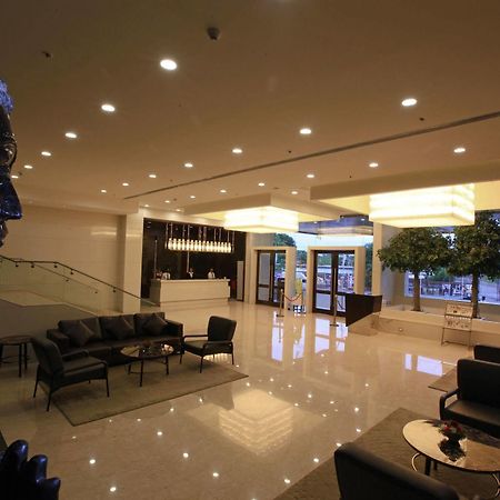 Goutham Grand Hotel - Tenali Vijayawada Exterior photo