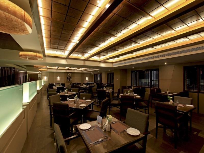 Goutham Grand Hotel - Tenali Vijayawada Exterior photo