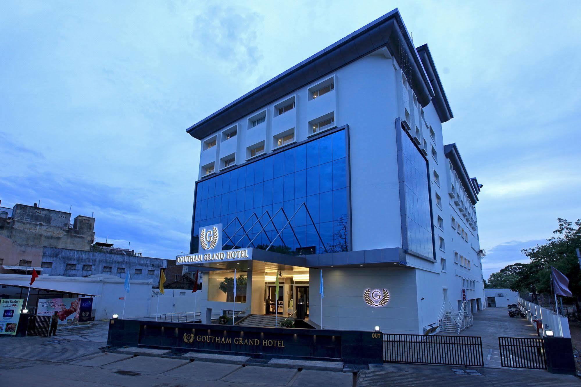 Goutham Grand Hotel - Tenali Vijayawada Exterior photo